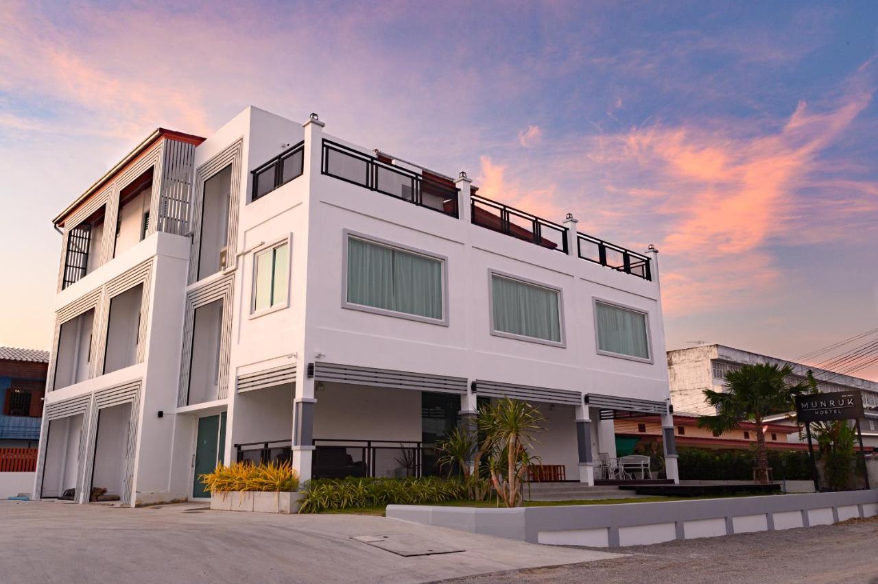 Munruk Hostel  Prachuap Khiri Khan Exterior foto